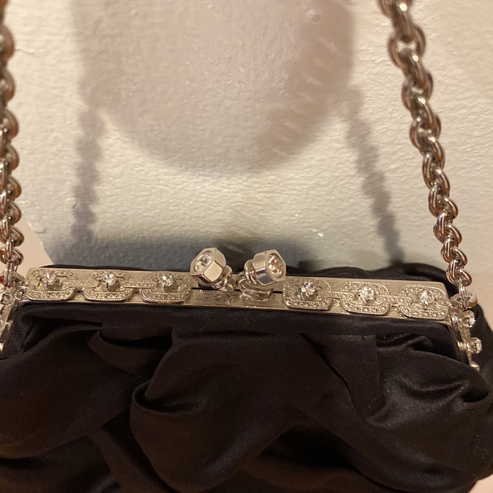 Beautiful Vanessa satin bag with rhinestones - Picture 2 of 11